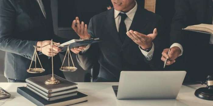 Navigating Delhi’s Bustle: Essential Services for a Smooth Move and Legal Support